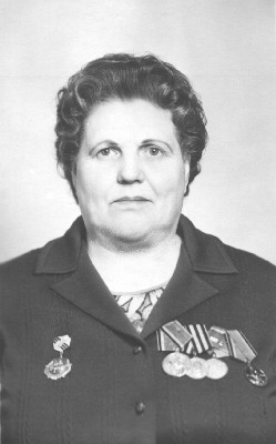 
	  Белобржецкая (Попова) 
	  Татьяна Владимировна 
	  (20.11.1923-08.04.2004)
	  